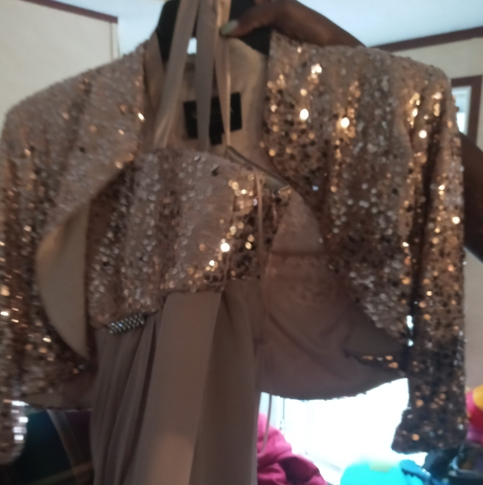 My beautiful bridal dress wit a lil jacket wit it
